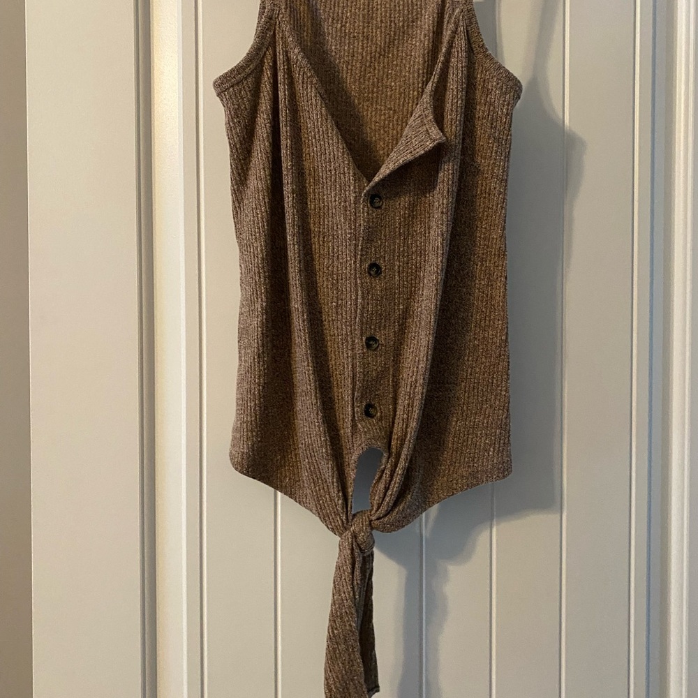 Brown Sleeveless Button-Down Top